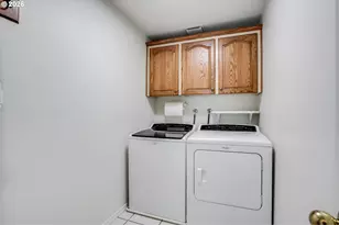 904 NE 196th Ave, Portland, OR 97230 - Photo 18