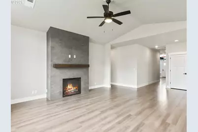 2027 E Otter Loop #68, La Center, WA 98629 - Photo 24