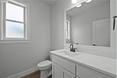 14183 SE Iseli Ln, Clackamas, OR 97015 - Photo 6