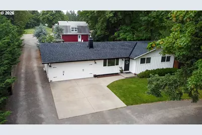 19251 Central Point Rd, Oregon City, OR 97045 - Photo 1