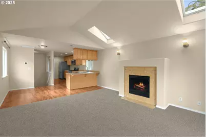 5045 SE 70th Ave, Portland, OR 97206 - Photo 4