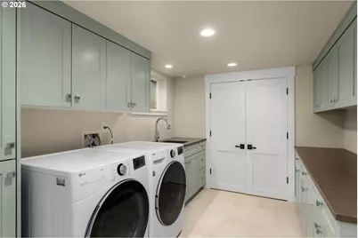 767 10th St, Lake Oswego, OR 97034 - Photo 34