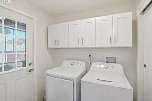 17867 NE Wasco St, Portland, OR 97230 - Photo 20