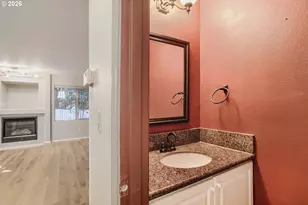 5186 NE Schoeler Cir, Hillsboro, OR 97124 - Photo 14