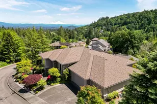 50 SE Avondale Ct, Gresham, OR 97080 - Photo 2