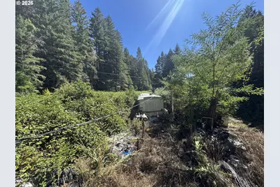 718 Lees Creek Rd, Myrtle Creek, OR 97457 - Photo 8