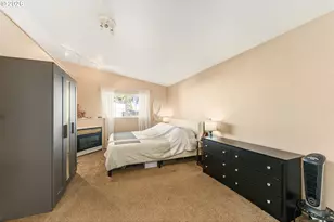 21001 SE Yamhill St, Gresham, OR 97030 - Photo 8