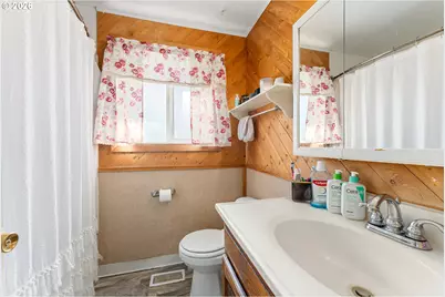 21001 SE Yamhill St, Gresham, OR 97030 - Photo 24