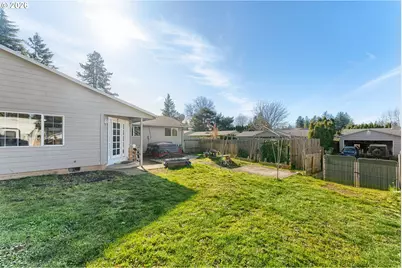 21001 SE Yamhill St, Gresham, OR 97030 - Photo 12