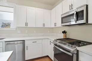 7663 NE Prefontaine St, Hillsboro, OR 97124 - Photo 12