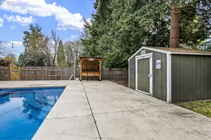 1810 Minda Dr, Eugene, OR 97401 - Photo 36