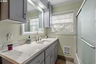 1810 Minda Dr, Eugene, OR 97401 - Photo 22