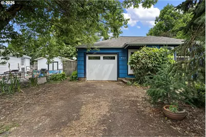 940 W N St, Springfield, OR 97477 - Photo 2