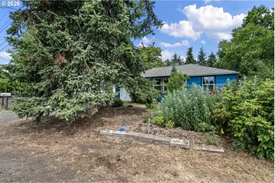 940 W N St, Springfield, OR 97477 - Photo 4