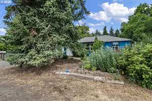 940 W N St, Springfield, OR 97477 - Photo 4