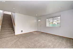 9234 SE Salmon St, Portland, OR 97216 - Photo 20