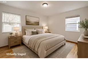 9234 SE Salmon St, Portland, OR 97216 - Photo 8