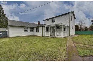 9234 SE Salmon St, Portland, OR 97216 - Photo 28