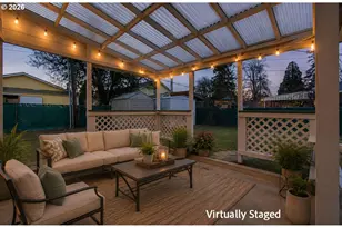 9234 SE Salmon St, Portland, OR 97216 - Photo 32