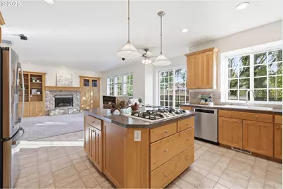 1219 SE Marla Pl, Hillsboro, OR 97123 - Photo 6