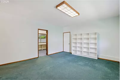 17605 SW Pheasant Ln, Beaverton, OR 97003 - Photo 32