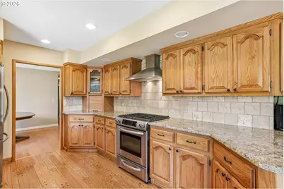 17605 SW Pheasant Ln, Beaverton, OR 97003 - Photo 14