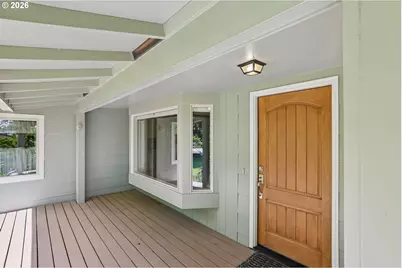 17605 SW Pheasant Ln, Beaverton, OR 97003 - Photo 4