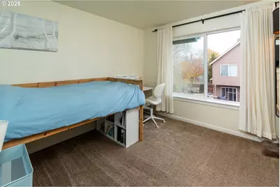 1482 NE Rumgay Ln, Bend, OR 97701 - Photo 20