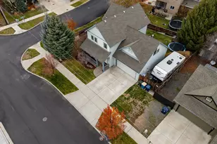 1482 NE Rumgay Ln, Bend, OR 97701 - Photo 30