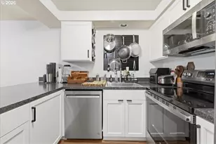 5503 SW Multnomah Blvd, Portland, OR 97219 - Photo 6