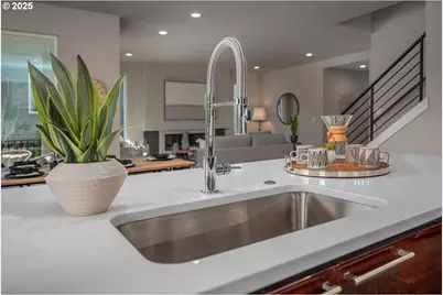 15574 SW Peace Ave, Tigard, OR 97224 - Photo 14