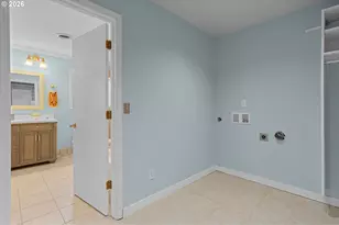 32540 SW Lake Point Ct, Wilsonville, OR 97070 - Photo 32