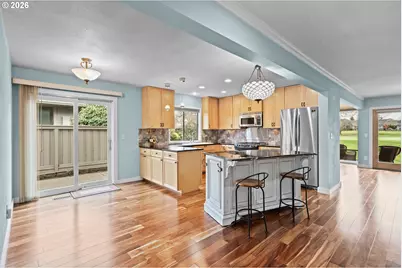 32540 SW Lake Point Ct, Wilsonville, OR 97070 - Photo 10