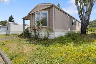 56 Manor Loop, Roseburg, OR 97471 - Photo 1