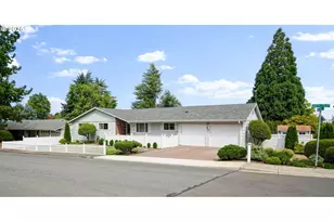 810 22nd Ave NW, Salem, OR 97304 - Photo 2