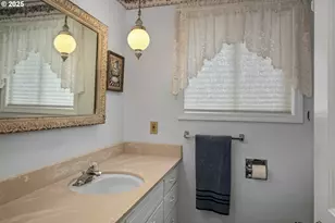 810 22nd Ave NW, Salem, OR 97304 - Photo 28