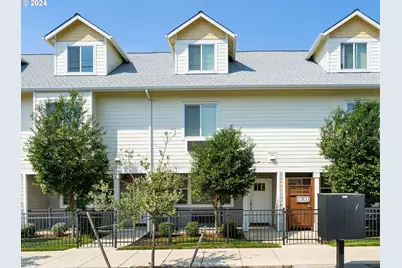 10831 E Burnside St, Portland, OR 97216 - Photo 2