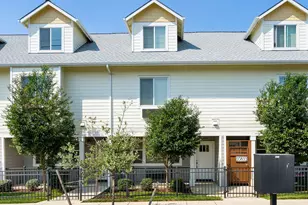 10831 E Burnside St, Portland, OR 97216 - Photo 2