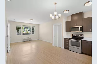 10831 E Burnside St, Portland, OR 97216 - Photo 18