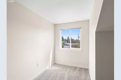 10831 E Burnside St, Portland, OR 97216 - Photo 34