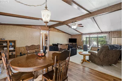 1146 Laura St, Myrtle Creek, OR 97457 - Photo 12