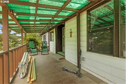 1146 Laura St, Myrtle Creek, OR 97457 - Photo 4