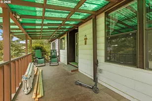 1146 Laura St, Myrtle Creek, OR 97457 - Photo 4