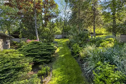 16965 Chapin Way, Lake Oswego, OR 97034 - Photo 34