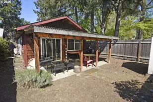 1120 E 24th Ave, Eugene, OR 97403 - Photo 22