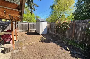1120 E 24th Ave, Eugene, OR 97403 - Photo 24