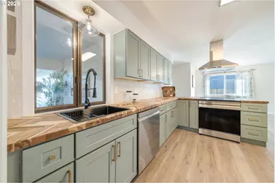 2775 NE Linden Ave, Gresham, OR 97030 - Photo 16