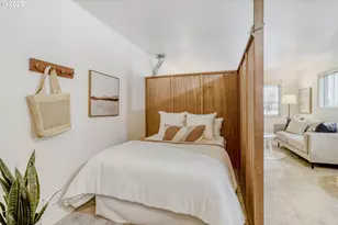 12340 NE Hassalo St, Portland, OR 97230 - Photo 26