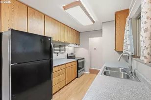 335 SW 141st Ave, Beaverton, OR 97006 - Photo 14