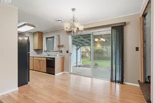 335 SW 141st Ave, Beaverton, OR 97006 - Photo 12